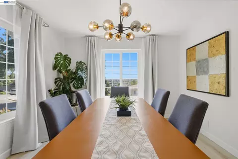 Dining - 27836 E 16th St, Hayward, CA 94544 photo 1 of 3