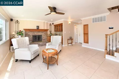 Living - 1894 Sagewood Ct, Concord, CA 94521 photo 5 of 5