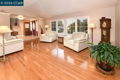 Living - 1894 Sagewood Ct, Concord, CA 94521 photo 1 of 5