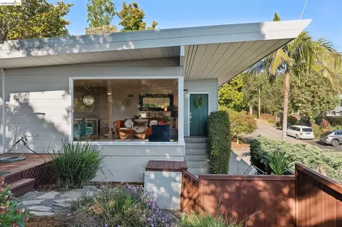 Exterior - 2301 Oak St, Berkeley, CA 94708 photo 2 of 15