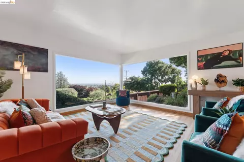 2301 Oak St, Berkeley, CA 94708