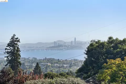 View/Area - 2301 Oak St, Berkeley, CA 94708 photo 1 of 6