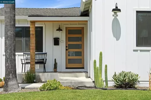 2363 Hemlock Ave, Concord, CA 94520