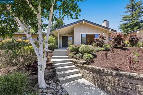128 Corliss Dr, Moraga, CA 94556 photo 1