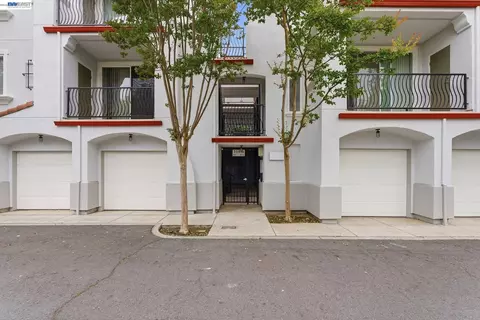 35510 Monterra Ter #201, Union City, CA 94587