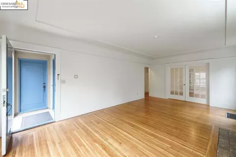 2378 Virginia St, Berkeley, CA 94709 photo 5