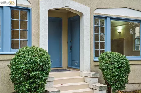 2378 Virginia St, Berkeley, CA 94709