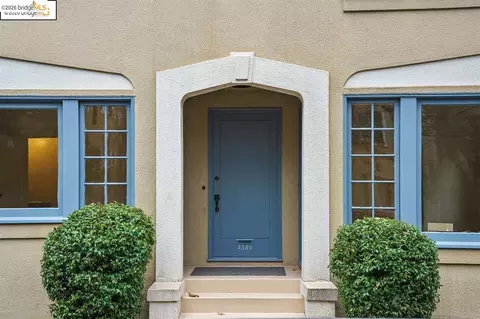2378 Virginia St, Berkeley, CA 94709 photo 3