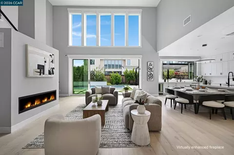 226 Akabane Ln, Danville, CA 94506