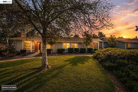 835 Royal Ann Ln, Concord, CA 94518