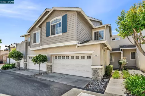 Exterior - 7424 Brigadoon Way, Dublin, CA 94568 photo 2 of 7