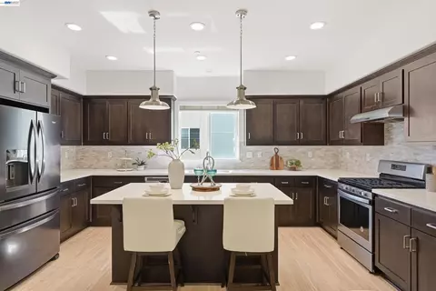 Kitchen - 37660 Cape Cod Rd, Newark, CA 94560 photo 2 of 3
