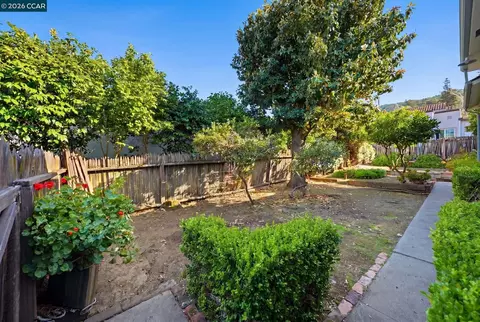 848 Talbart St, Martinez, CA 94553 photo 35