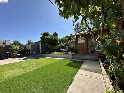 Exterior - 29 Delta Dr, Bay Point, CA 94565 photo 4 of 45