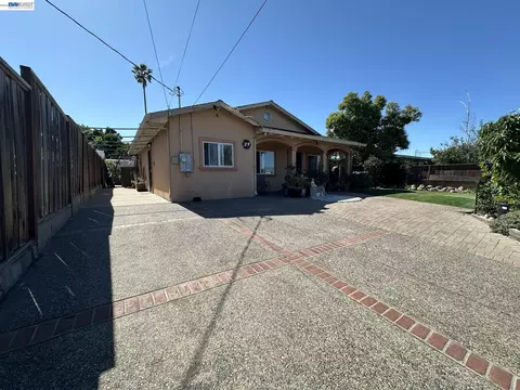 Exterior - 29 Delta Dr, Bay Point, CA 94565 photo 19 of 45