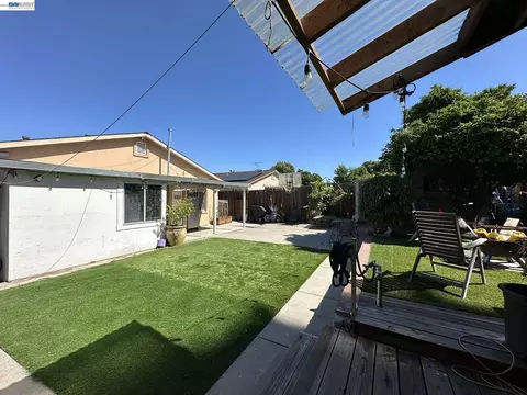 Exterior - 29 Delta Dr, Bay Point, CA 94565 photo 15 of 45