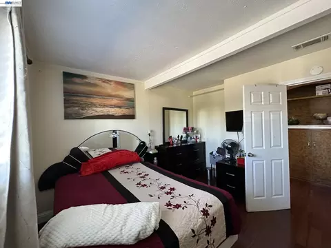 Bedroom - 29 Delta Dr, Bay Point, CA 94565 photo 5 of 9