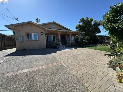 Exterior - 29 Delta Dr, Bay Point, CA 94565 photo 3 of 45
