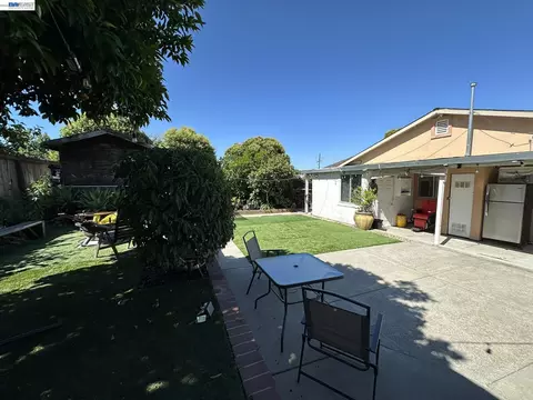 Exterior - 29 Delta Dr, Bay Point, CA 94565 photo 13 of 45