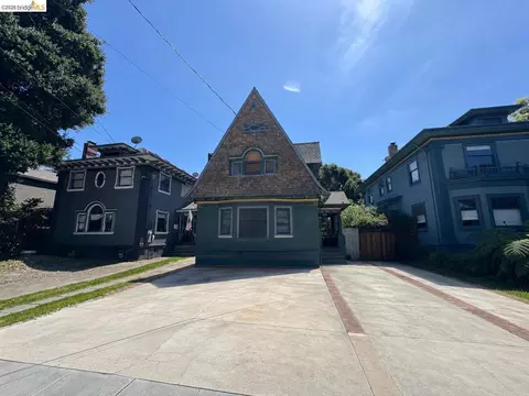 533 31st St, Oakland, CA 94609