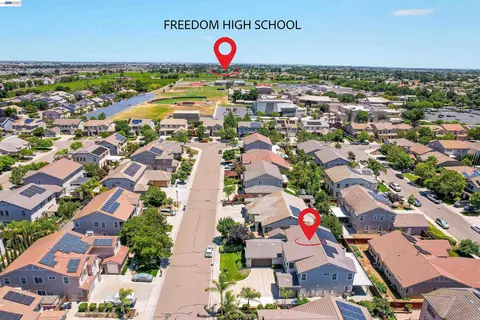 View/Area - 321 Myrtle Ln, Oakley, CA 94561 photo 8 of 9