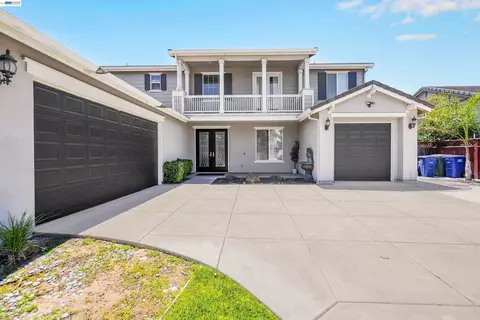 Exterior - 321 Myrtle Ln, Oakley, CA 94561 photo 5 of 21
