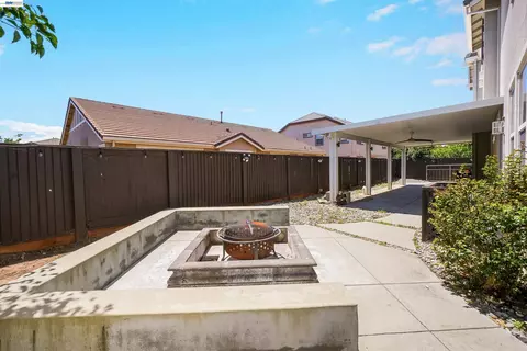 Exterior - 321 Myrtle Ln, Oakley, CA 94561 photo 17 of 21