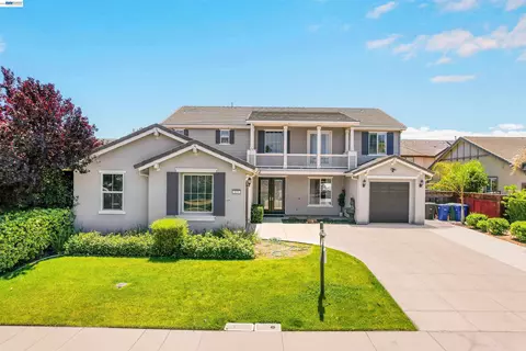 Exterior - 321 Myrtle Ln, Oakley, CA 94561 photo 2 of 21