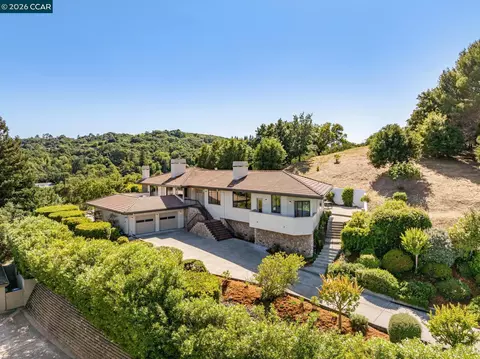 6 Tanglewood Ln, Lafayette, CA 94549