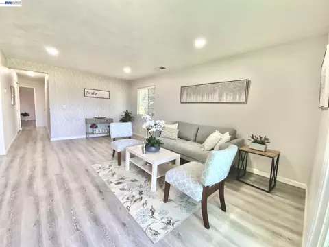 93 Shaniko Cmn #24, Fremont, CA 94539