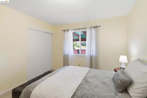 Bedroom - 133 Stratford St, Vallejo, CA 94591 photo 9 of 12