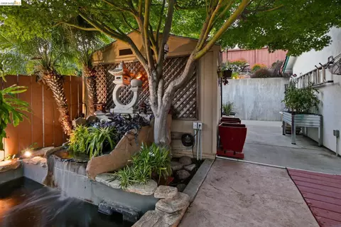 Exterior - 133 Stratford St, Vallejo, CA 94591 photo 9 of 15