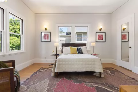 Bedroom - 2909 Forest Ave, Berkeley, CA 94705 photo 7 of 7