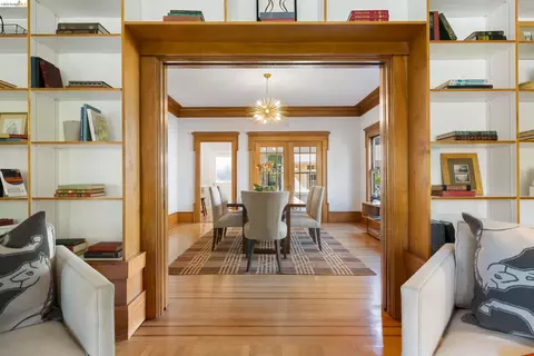 Dining - 2909 Forest Ave, Berkeley, CA 94705 photo 2 of 5