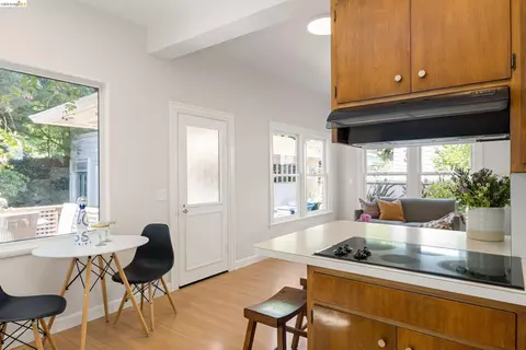 Kitchen - 2909 Forest Ave, Berkeley, CA 94705 photo 4 of 4