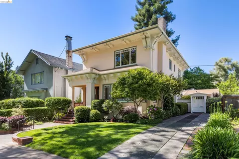 Exterior - 2909 Forest Ave, Berkeley, CA 94705 photo 2 of 18