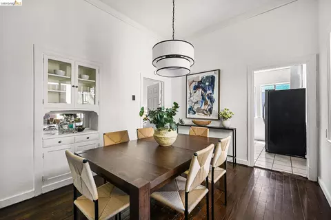 Dining - 1137 Peralta St, Oakland, CA 94607 photo 2 of 3
