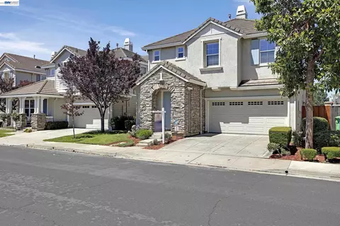 221 Dutra Vernaci Dr, Union City, CA 94587