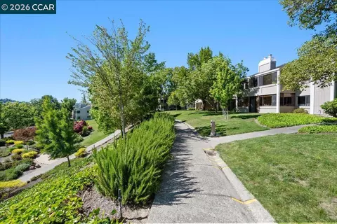 2633 Saklan Indian Dr #3, Walnut Creek, CA 94595