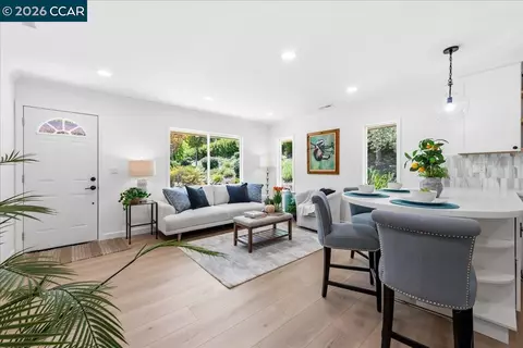 2933 Ptarmigan Dr #3, Walnut Creek, CA 94595