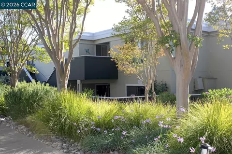 2057 Golden Rain Rd #8, Walnut Creek, CA 94595