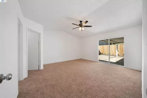 Bedroom - 913 Inez Dr, Modesto, CA 95351 photo 1 of 2