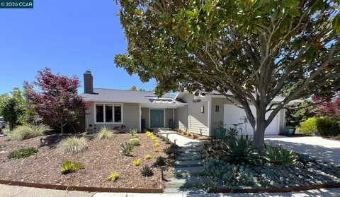 203 Berkshire Ct, Danville, CA 94526