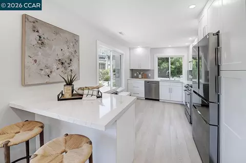 3424 Rossmoor Pkwy #3, Walnut Creek, CA 94595