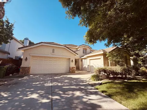 2126 Shenandoah Dr, Tracy, CA 95377