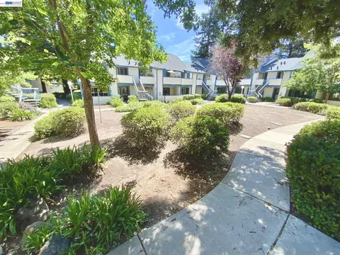 404 Sequim Cmn, Fremont, CA 94539 photo 1