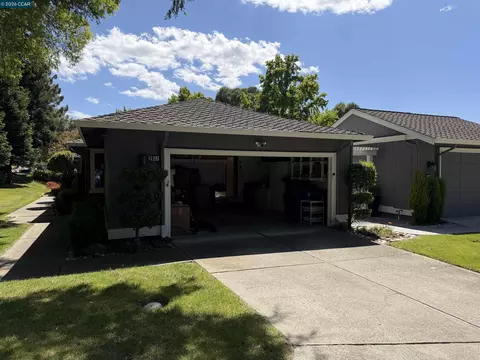 2017 W Rancho Verde Cir, Danville, CA 94526