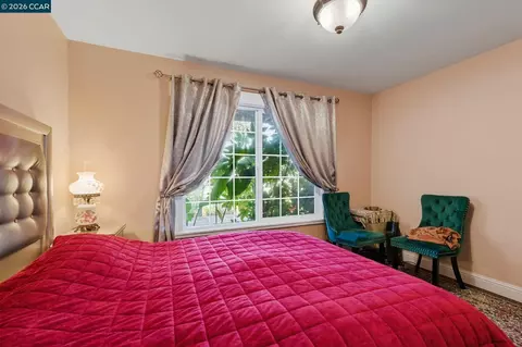 Bedroom - 17 Corte Granada, Moraga, CA 94556 photo 1 of 10