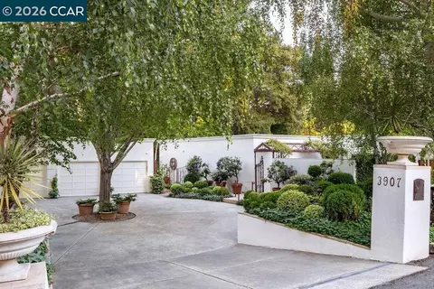 Exterior - 3907 Happy Valley Rd, Lafayette, CA 94549 photo 1 of 27