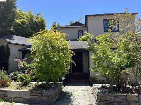 121 Brookside Dr, Berkeley, CA 94705 photo 1
